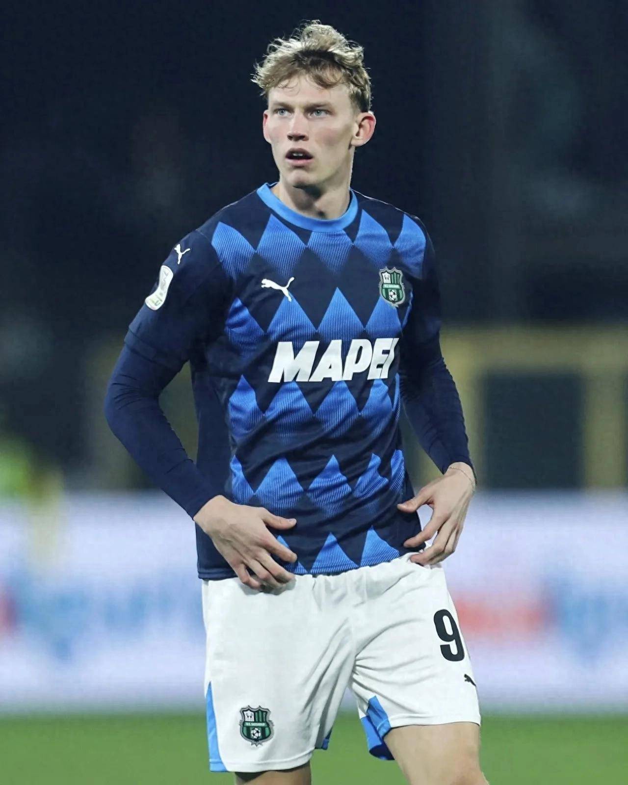 包含桑普多利亚前锋表现抢眼，备战法甲比赛信心十足的词条