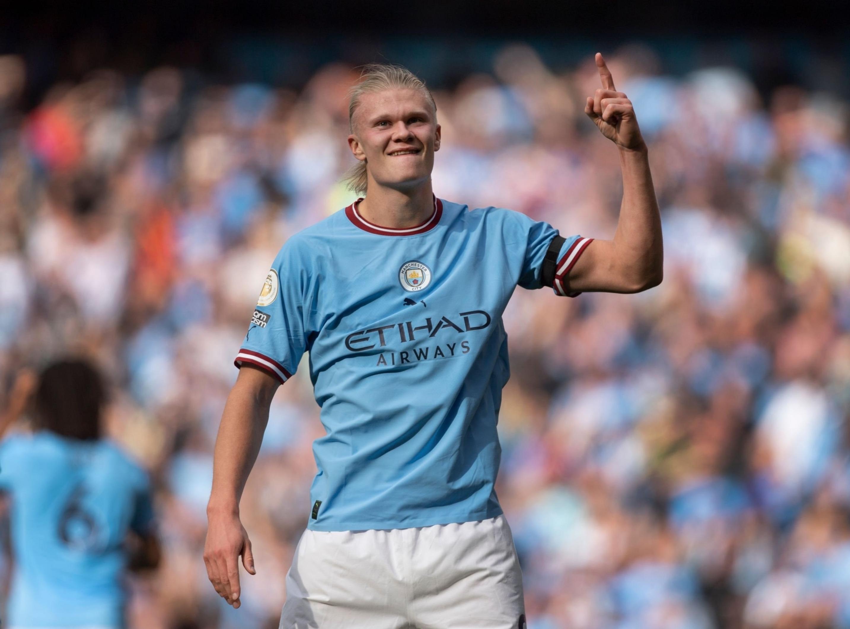 包含瑞典出征挪威，奥地利追赶积分领先的词条