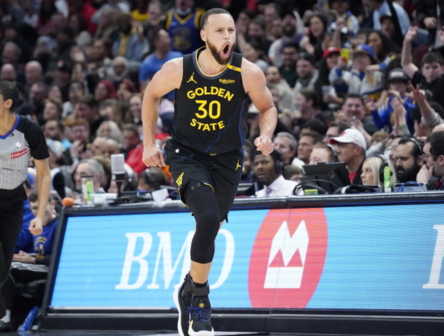  巴特勒回归赛场，败北首场状态亮眼，SKT观众沸腾！