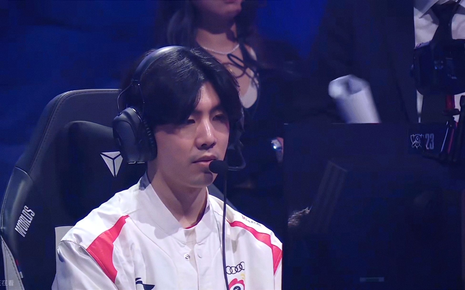  TheShy在篮网比赛中惊险取胜，突破纪录引发热议！